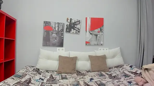 Snapshot of Tiny_JuJu chatting on November 21, 1:15 am Tiny JuJu online show from November 21, 1:15 am