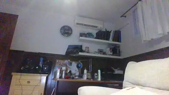 Snapshot of fransexdol chatting on December 17, 10:11 pm fransexdol online show from December 17, 10:11 pm