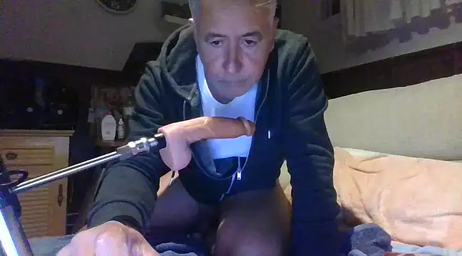 Snapshot of fransexdol chatting on December 20, 10:32 pm fransexdol online show from December 20, 10:32 pm