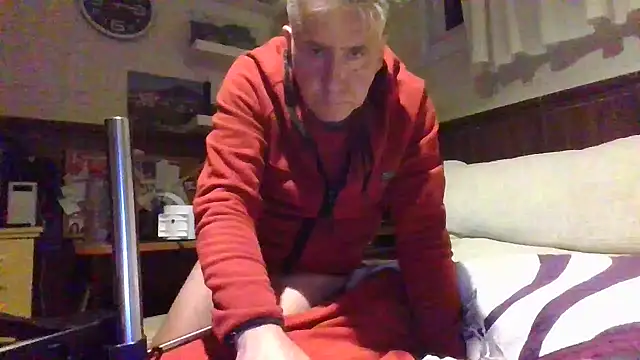 Snapshot of fransexdol chatting on February 7, 10:52 pm fransexdol online show from February 7, 10:52 pm