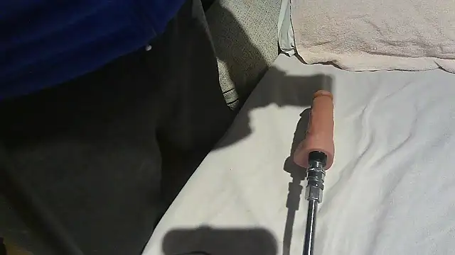 Snapshot of fransexdol chatting on March 13, 10:54 pm fransexdol online show from March 13, 10:54 pm