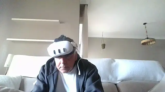 Snapshot of fransexdol chatting on March 14, 11:56 am fransexdol online show from March 14, 11:56 am