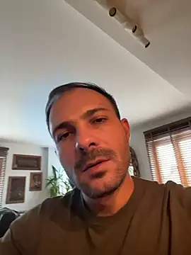 Adventurehotman online show from November 11, 1:44 pm