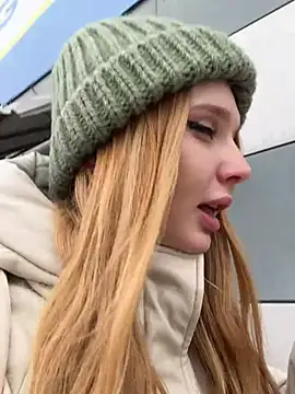 AmmyHot online show from February 26, 7:31 am