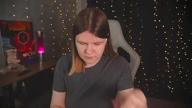 Snapshot of cuteamberlyyy chatting on November 3, 3:52 am cuteamberlyyy online show from November 3, 3:52 am