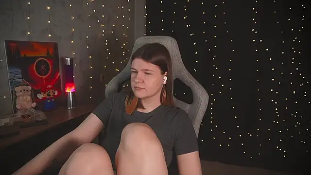 Snapshot of cuteamberlyyy chatting on November 23, 4:56 am cuteamberlyyy online show from November 23, 4:56 am