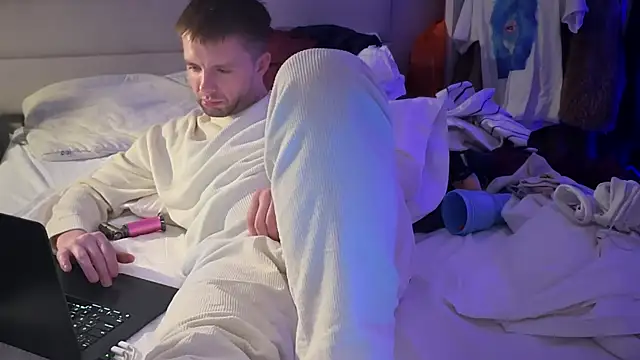 CupidZass online show from January 3, 9:47 am