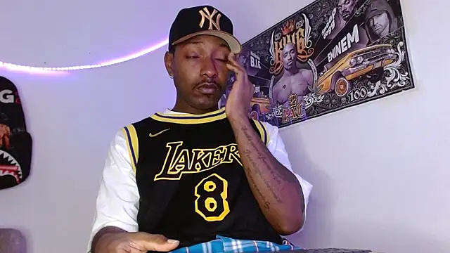 king  Black online show from January 15, 3:27 pm