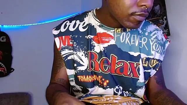 king  Black online show from March 4, 7:14 am