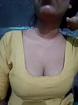 Snapshot of Kavita_ji chatting on September 28, 3:34 am Kavita ji online show from September 28, 3:34 am