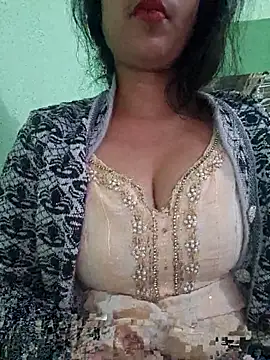 Snapshot of Kavita_ji chatting on November 17, 1:55 am Kavita ji online show from November 17, 1:55 am