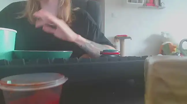 BenKingX online show from March 10, 2:26 pm