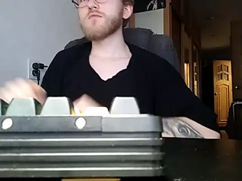 BenKingX online show from December 3, 12:47 pm