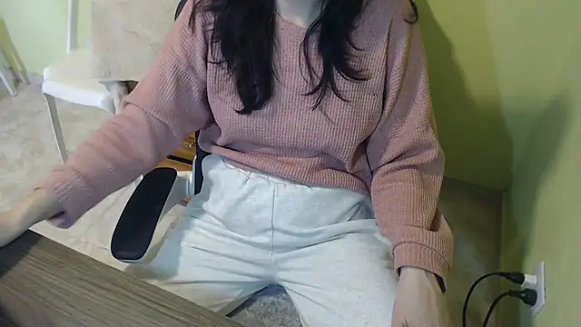 Snapshot of samantha_s69 chatting on July 12, 6:32 pm samantha s69 online show from July 12, 6:32 pm