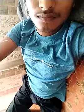 Snapshot of top_user_s chatting on March 20, 9:48 am top user s online show from March 20, 9:48 am