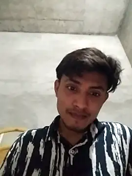 Snapshot of top_user_s chatting on March 19, 8:40 am top user s online show from March 19, 8:40 am