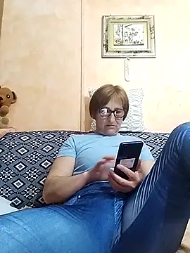 passione503 online show from February 17, 7:10 pm