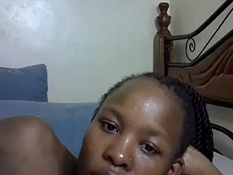 Snapshot of Sonnia_ chatting on March 5, 10:54 pm Sonnia online show from March 5, 10:54 pm