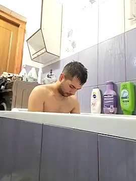 hornny1995 online show from December 31, 4:57 pm