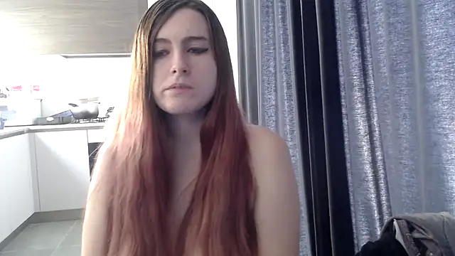 Snapshot of Dominahot4you chatting on January 2, 10:16 am Dominahot4you online show from January 2, 10:16 am