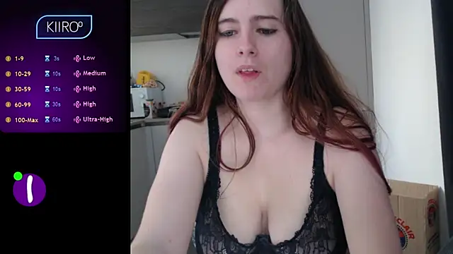 Snapshot of Dominahot4you chatting on October 8, 7:50 am Dominahot4you online show from October 8, 7:50 am