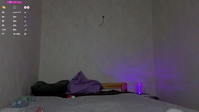 helen frogg online show from October 14, 7:14 pm