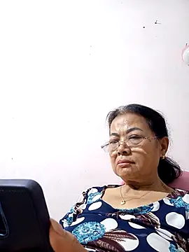 Hotestlove online show from December 23, 10:46 am