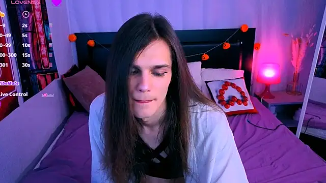 Will Will  online show from November 8, 2:39 pm