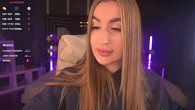 LiaBrazzerr online show from January 26, 12:01 pm