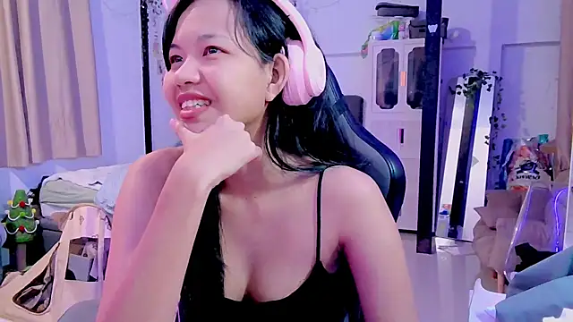 Kana G online show from March 20, 2:53 pm