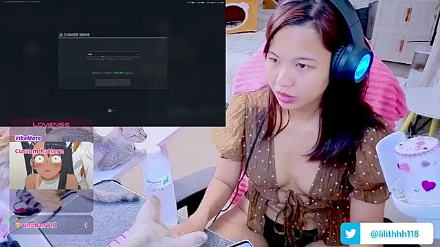 Snapshot of Kana_G chatting on June 7, 7:01 am Kana G online show from June 7, 7:01 am