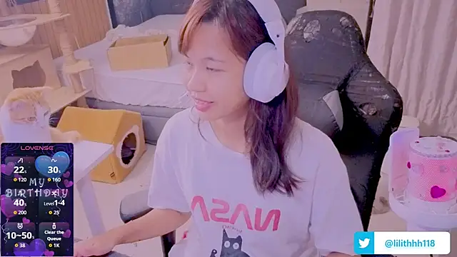 Kana G online show from June 28, 3:29 pm