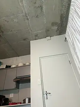 slimcateee online show from February 12, 11:33 pm