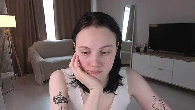 MaryCoopeer online show from April 30, 5:36 am
