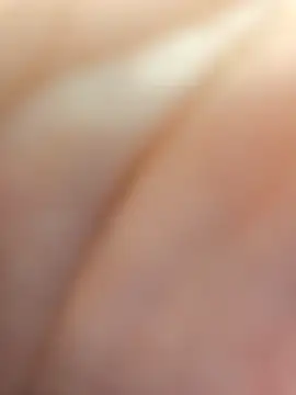 Snapshot of emma4xxx chatting on December 4, 2:37 pm emma4xxx online show from December 4, 2:37 pm