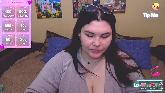 Snapshot of JuliaKeln chatting on May 31, 6:09 pm JuliaKeln online show from May 31, 6:09 pm