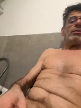 Snapshot of Jujojook chatting on October 16, 11:28 pm Jujojook online show from October 16, 11:28 pm