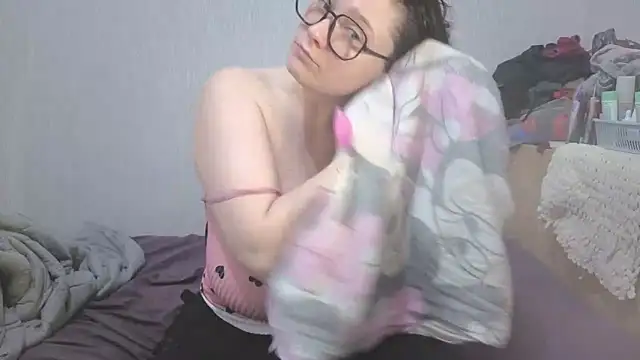 Nina7HotCherry online show from February 14, 5:21 pm