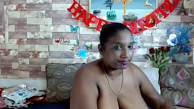 Snapshot of Indian_tracy chatting on January 22, 8:07 am Indian tracy online show from January 22, 8:07 am