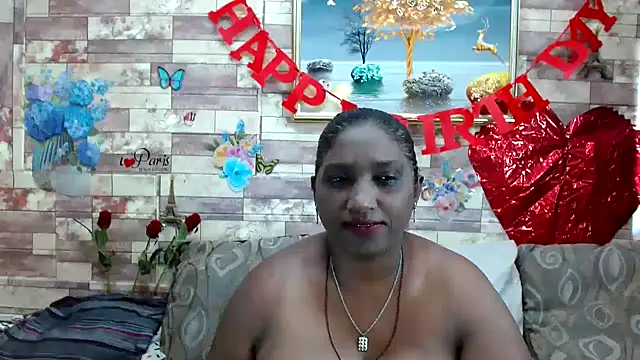 Snapshot of Indian_tracy chatting on January 30, 7:50 am Indian tracy online show from January 30, 7:50 am
