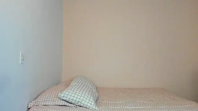 nina pons online show from November 27, 9:06 pm