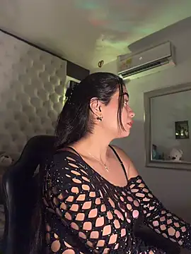 Snapshot of ZarahEvans chatting on June 30, 8:54 pm ZarahEvans online show from June 30, 8:54 pm