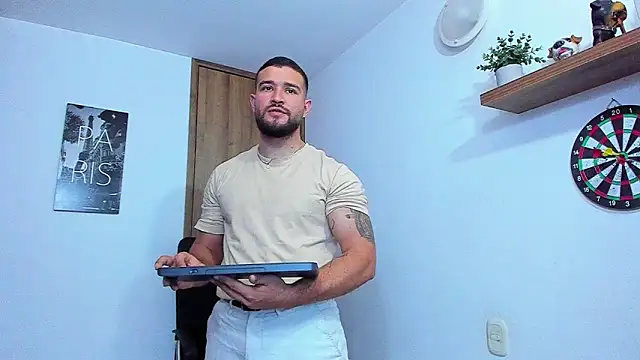 AndrewDiaz online show from September 27, 4:12 pm