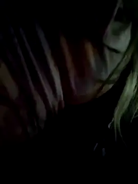 Snapshot of SmokeShow686 chatting on March 6, 9:47 am SmokeShow686 online show from March 6, 9:47 am