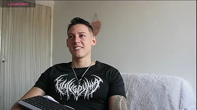 Muscle King Cum online show from June 24, 1:43 pm