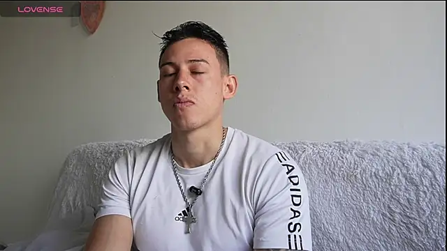 Muscle King Cum online show from June 29, 1:33 pm