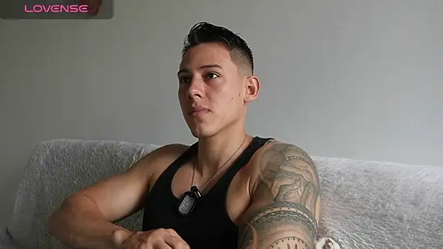 Muscle King Cum online show from July 17, 1:40 pm