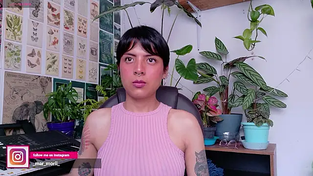 Yeriawaddell  online show from February 10, 6:34 pm