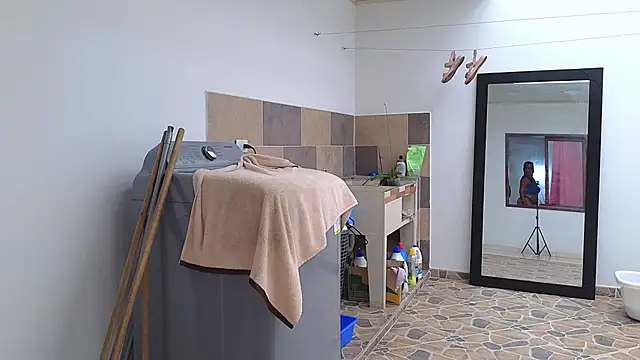 tatiana big ass boobs online show from October 28, 3:47 pm