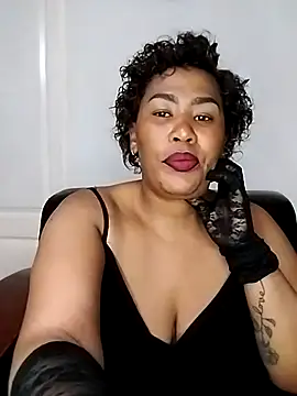 Snapshot of KINKYTEE20 chatting on November 24, 7:46 pm KINKYTEE20 online show from November 24, 7:46 pm